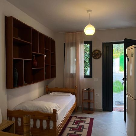 Rei'S Place Влёра Экстерьер фото